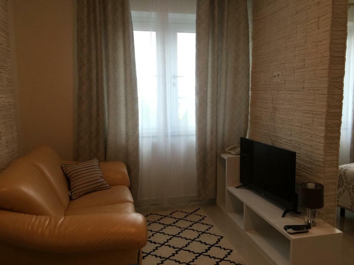 Koroni 3* Raszyn